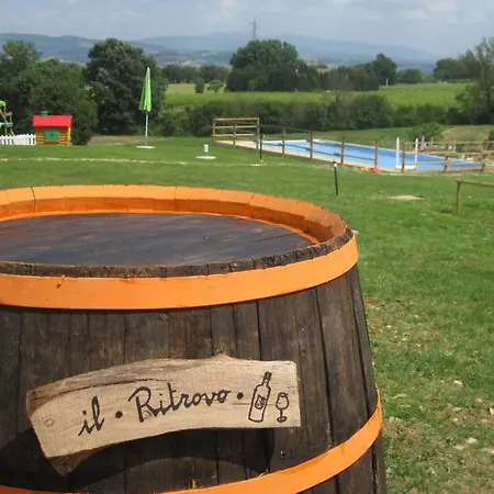 Consalvi Valentina Alloggio per agriturismo *
