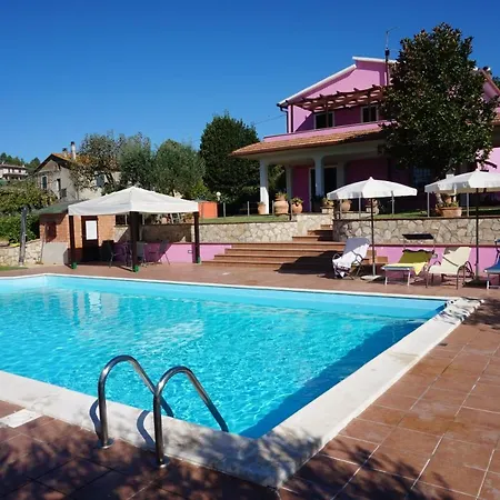 Consalvi Valentina Alloggio per agriturismo *